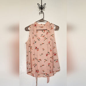 E&M Floral Tie Neck Blouse Size M